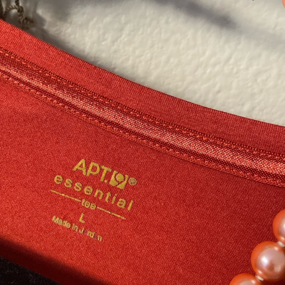 Apt.9 Essentials - Picture 4 of 5